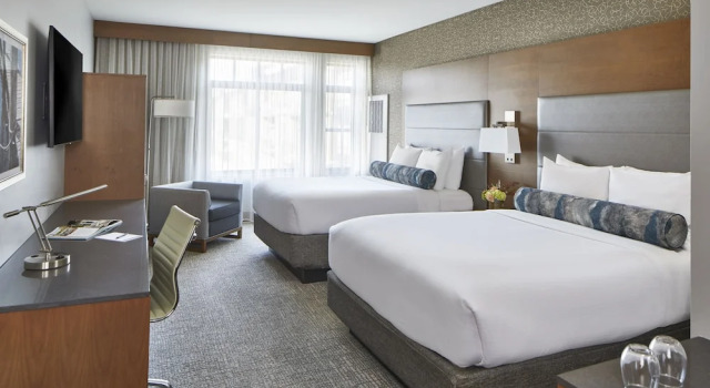 Четырёхместный номер Premier The Hotel Landing
