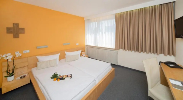 Двухместный номер Economy с видом на внутренний двор mainhaus Stadthotel Frankfurt