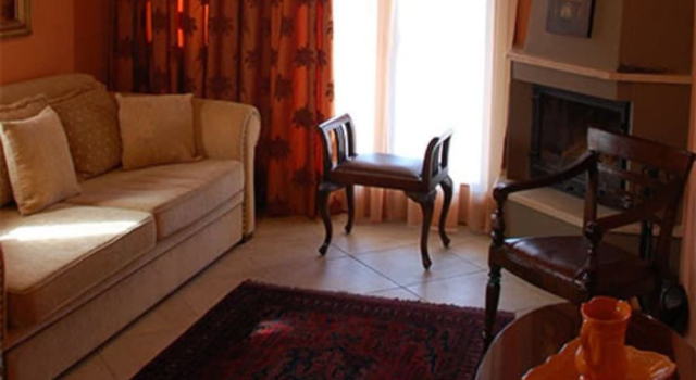 Ipsivaton Mountain Resort, Book Resort  