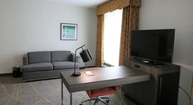Шестиместный люкс Hampton Inn & Suites Palm Coast