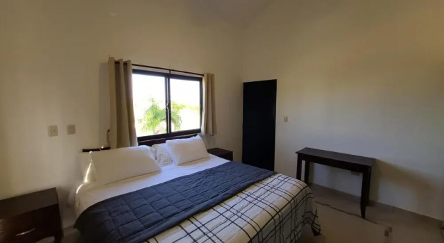 Spacious Private 7 Bedroom - Bachelor s Welcome