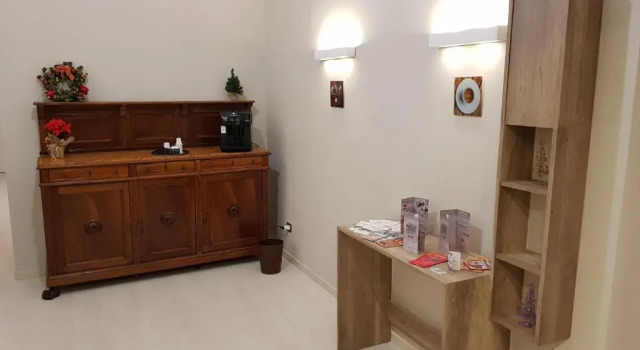 Relais Borbonico, Забронировать Гостевой дом Отели Неаполя с завтраком, рядом с Галерея Умберто, Завтраки