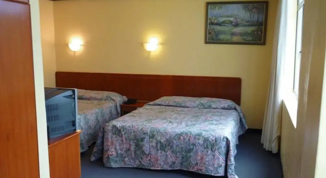 Accordian Hotel, Rezervovat Hotel Hotely v Melaka s parkováním, Parkování