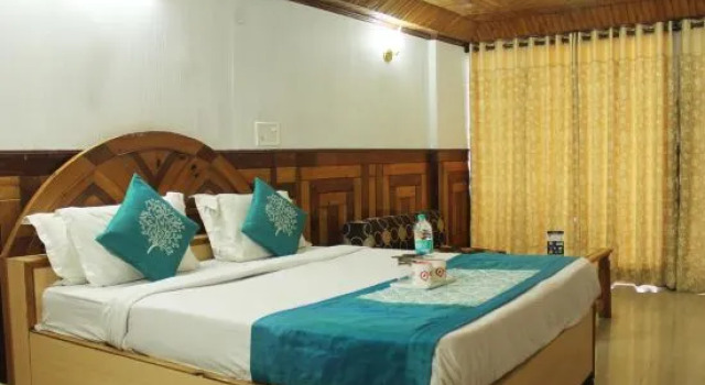 OYO Premium Near Zoo Nainital, Rezervovat Hotel Nainital Uttarakhand