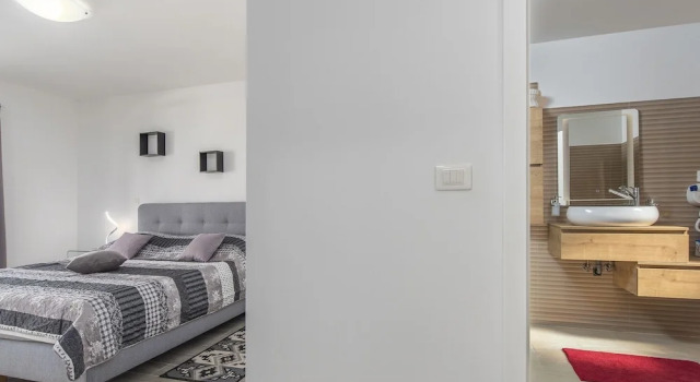 Villa Ragusa for 6+2 People With Pool in a Small Village Sosici Near Rovinj
