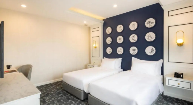Двухместный номер Deluxe с балконом и с видом на город Eastin Hotel Vientiane
