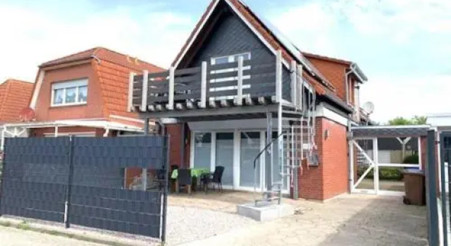 Luett Huus 85 EG Horumersiel, Rezervasyon Otel Wangerland otoparklı oteller, Otopark