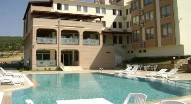 Club Adas Hotel, Rezervovat Hotel Hotely v Mugla s parkováním, Parkování