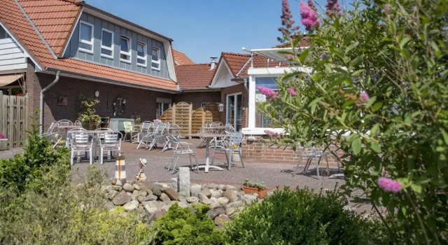 Hotel Am Deich, Varaa Hotelli Apen Cuxhaven