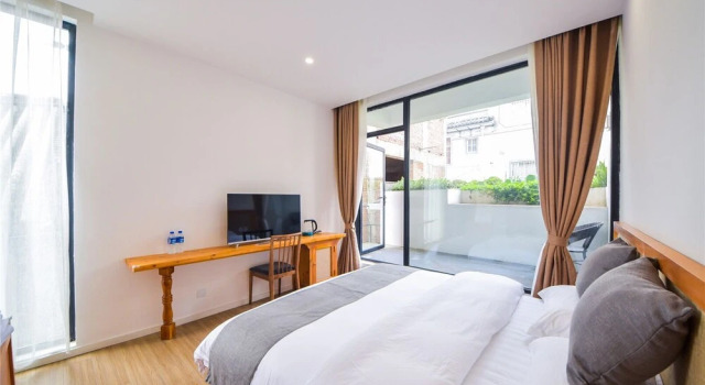 Luyunshe Inn, Boek Hotel Dali Yunnan