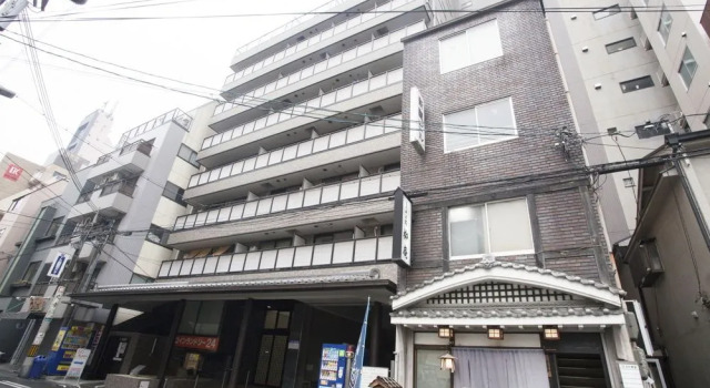 Shinsaibashi Elegant Apartment