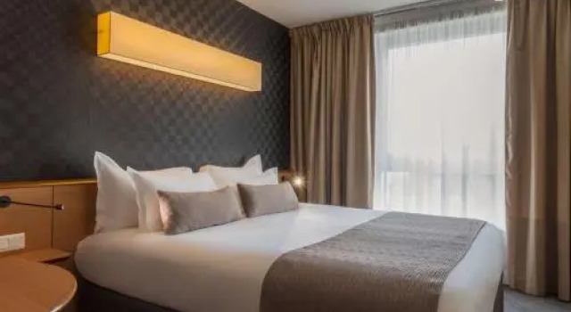 Holiday Inn Paris Val De Bievre, Book Hotel  