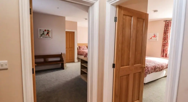 The Ticket Office Allerston, Rezervasyon Tatil Evi Merseyside villalar, Villa