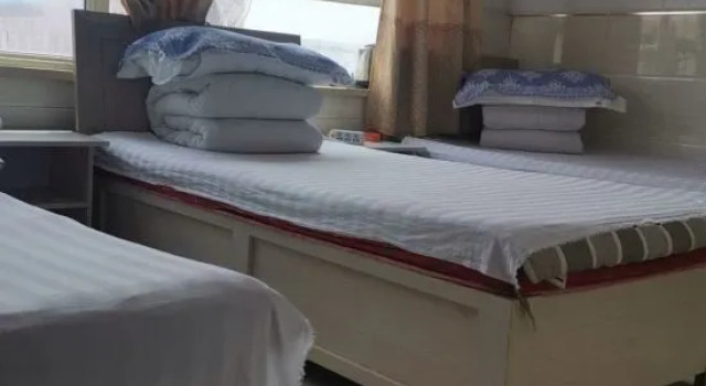 Трёхместный номер Standard Changling Zhenxing Hotel