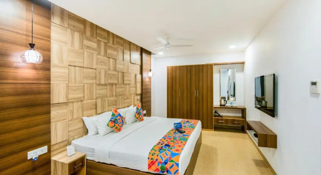 Двухместный люкс Treebo Golden Swan Tambaram