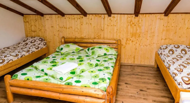 Cabana Groapa Seaca, Rezervovat Hotel Hotely v Hunedoara s parkováním, Parkování