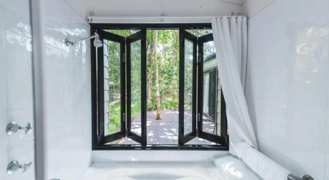 Двухместный люкс Deluxe Tiona Holiday Park