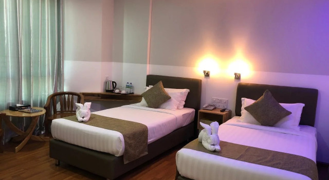 Gold Leaf Hotel