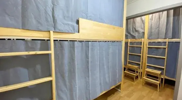Кровать в общем номере (женский номер) Dante House