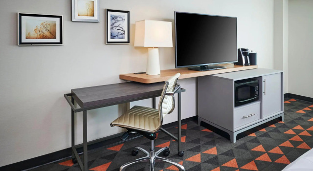 Двухместный номер Standard Holiday Inn & Suites Oakville at Bronte by IHG