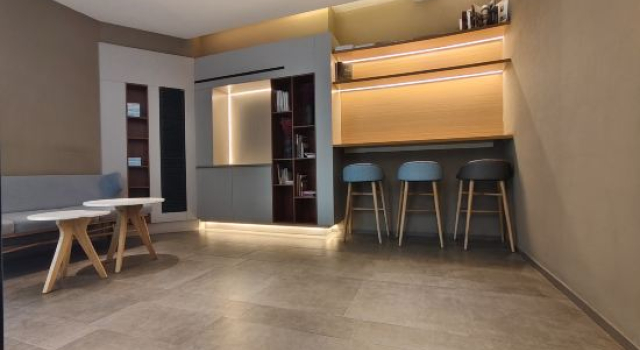 Home Inn Korla Qingnian Road Xiaokangcheng Pedestrain, Rezerwuj Hotel Hotele w Korla z parkingiem, Parking