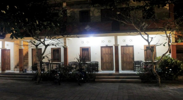 Guna Mandala Inn, Забронировать Отель Отели провинции Бали с завтраком, Завтраки