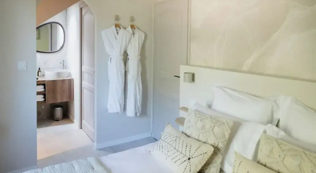 Номер Classic La Bastide de Monique - Maison dhôtes en Provence