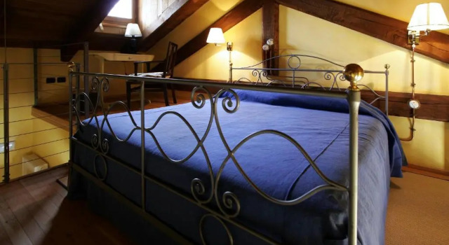 Полулюкс Foresteria Conti Roero