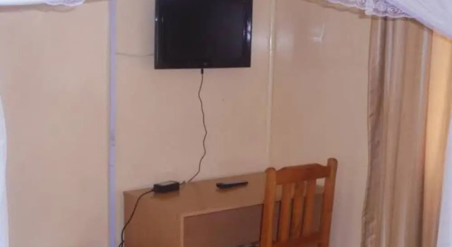 Двухместный номер Standard Royale Karen Hotel