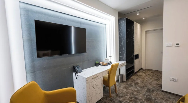 Номер Deluxe ALIVE HOTEL