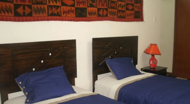 Апартаменты с 2 комнатами с балконом Angelicas House 2BR Near Airport Terrace WiFi