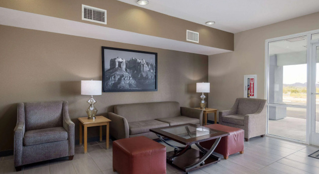 Super 8 by Wyndham Quartzsite AZ, Buchen Sie Hotel Quartzsite Arizona