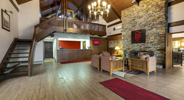 Red Roof Inn & Suites Hazleton, Book Hotel Hazleton The Poconos