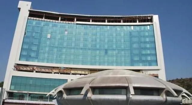 United 21, The Grand, Réserver Hôtel Hôtels à Maharashtra avec piscine, Piscine