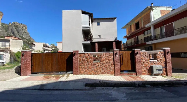 Апартаменты Meteora boutique villa E