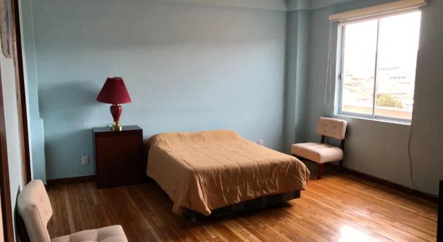 Suite Check Inn Bed and Breakfast
