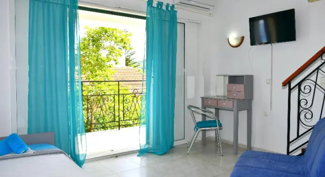 Номер Standard с балконом Utopia Kavos Hotel