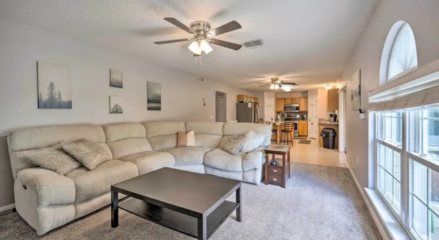 Коттедж с 4 комнатами Game Room + Fenced Yard: Home Near Disney World!