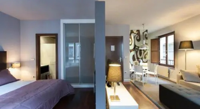 MyHouseSpain - Apartamentos Moros 41, Prenota Appartamento Hotel a Asturie con parcheggio, Parcheggio