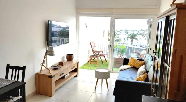 Apartment Aqui Todo Empieza - Pool - Free WiFi - Smart TV, Prenota Appartamento Teguise 