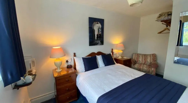 Двухместный номер Standard Masslink Guest House