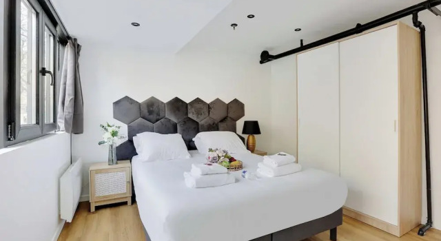 Amazing Apartment 1bdr/4p Beaubourg - Le Marais, Забронировать Апартаменты/квартира Париж Иль-де-Франс, рядом с Станция метро Rambuteau