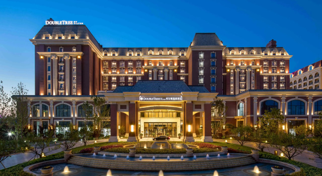 DoubleTree by Hilton Qingdao Oriental Movie Metropolis