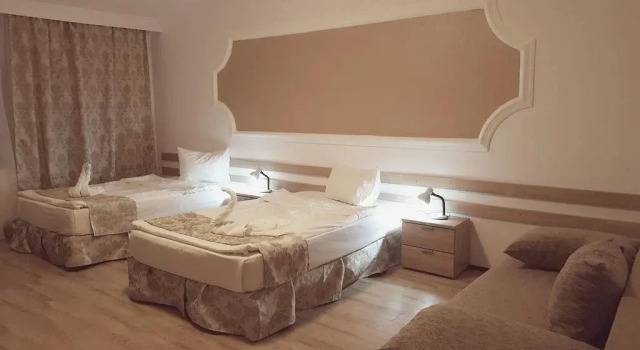 Transylvania Inn, Varaa Hotelli Alba Iulia 