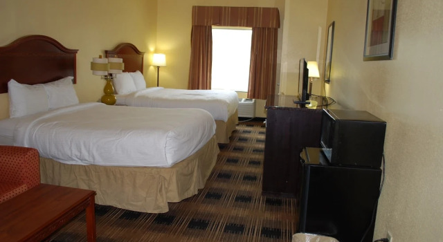 Номер Standard Jamestown inn & Suites