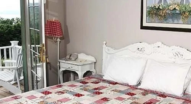 Esperanza Mansion, Prenota Hotel Bluff Point Stati Uniti