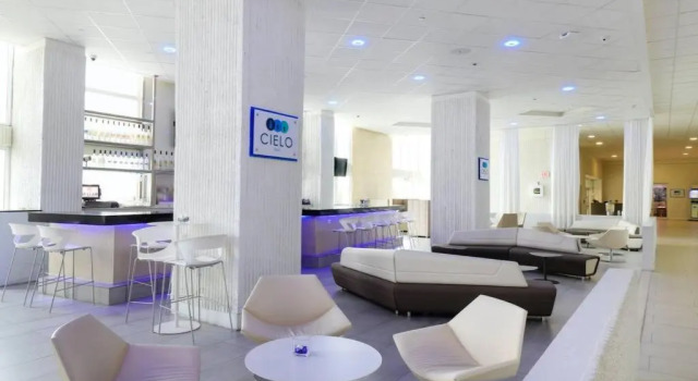 Апартаменты Luxe Spacious and Modern 3BR with Ocean Views