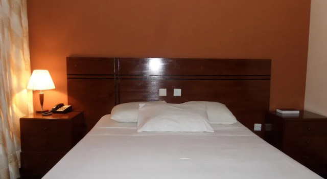 Люкс Royal c 1 комнатой с балконом Excellence Hotel