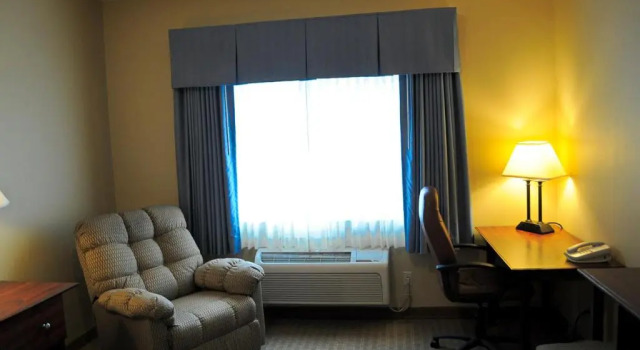 Номер Standard Corporate East Hotel