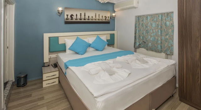 Номер Economy Royal Family Hotel